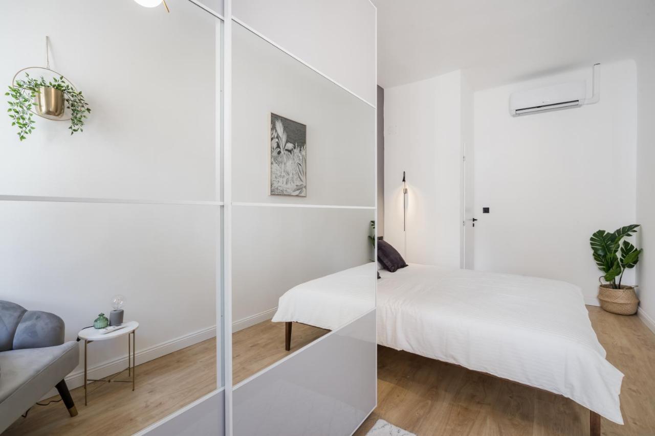Tilia Luxury Apartment - 3 Bedrooms With Ac Budapeszt Zewnętrze zdjęcie