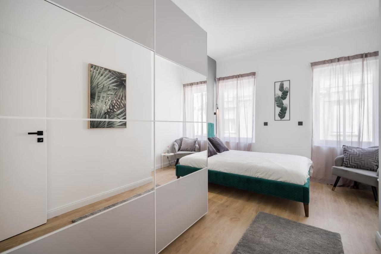 Tilia Luxury Apartment - 3 Bedrooms With Ac Budapeszt Zewnętrze zdjęcie
